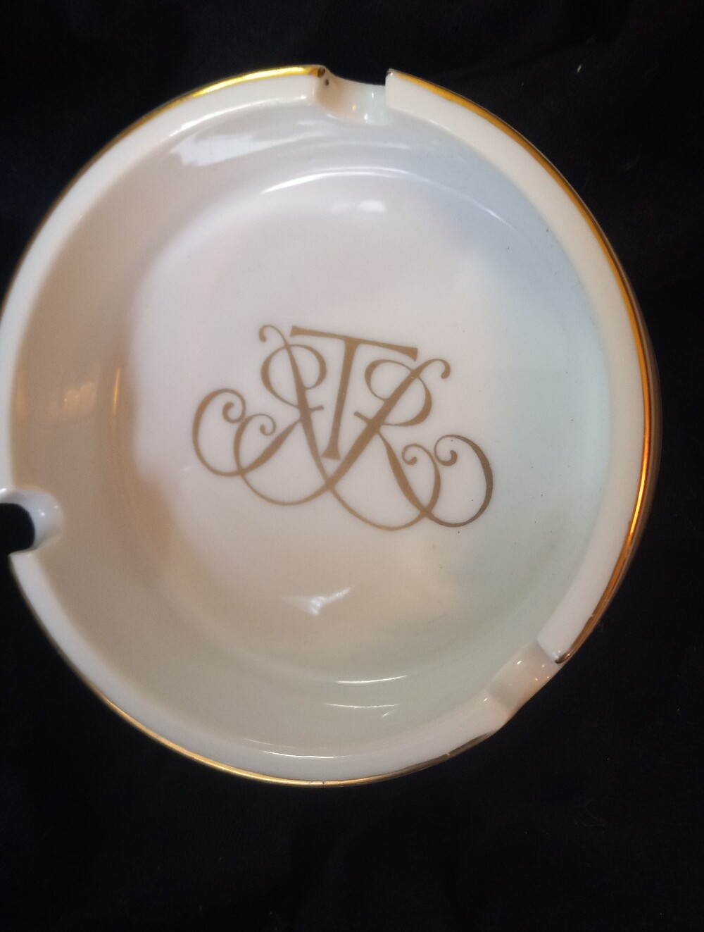 Vintage 1990s RUSSIAN TEA ROOM ashtray